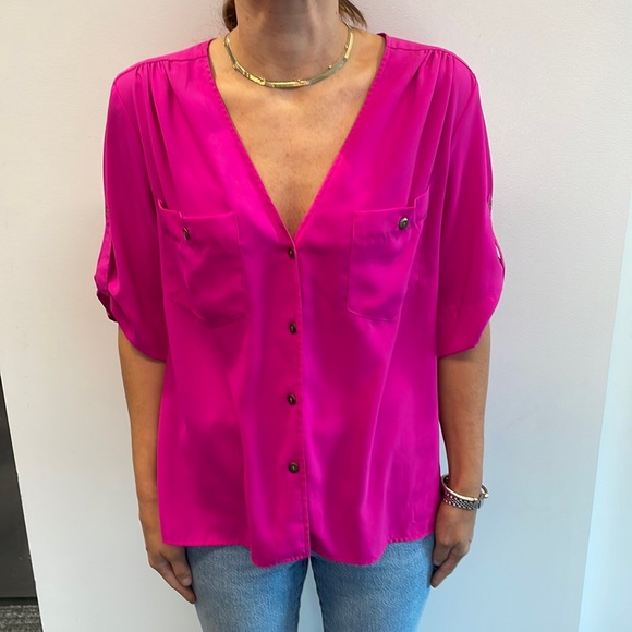 Nordstrom Tops - Women’s Blouse - Size Medium - bright fuchsia - sold at Nordstrom